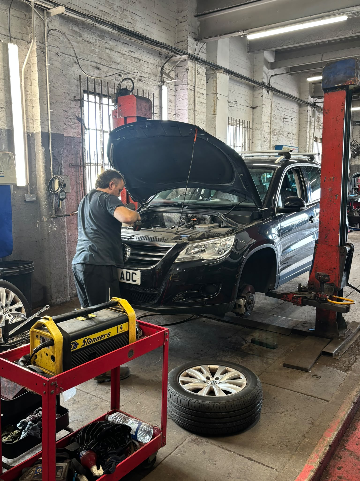 Workshop bay image